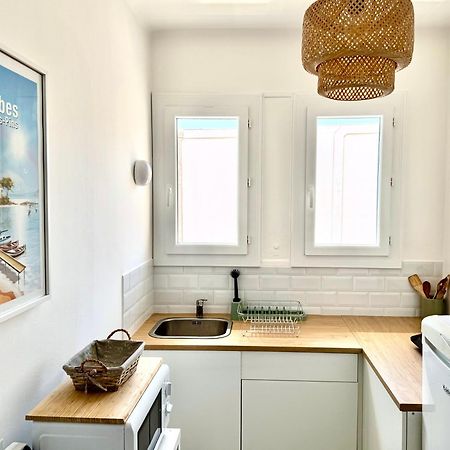 Cozy Studio, Sea View, Old Town, Near Beaches 昂蒂布 外观 照片