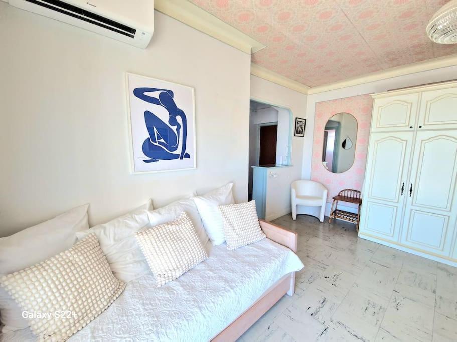 Cozy Studio, Sea View, Old Town, Near Beaches 昂蒂布 外观 照片
